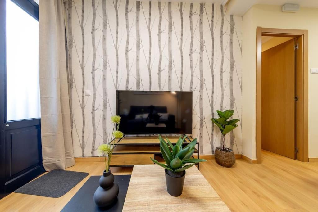 Exclusive & Cozy Apartment In The Center Of Сория Екстериор снимка